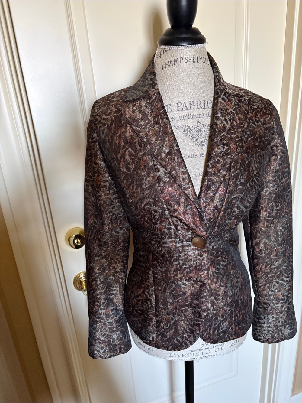 Linda CUNNINGHAM Chocolate Bronze Brocade Jacket